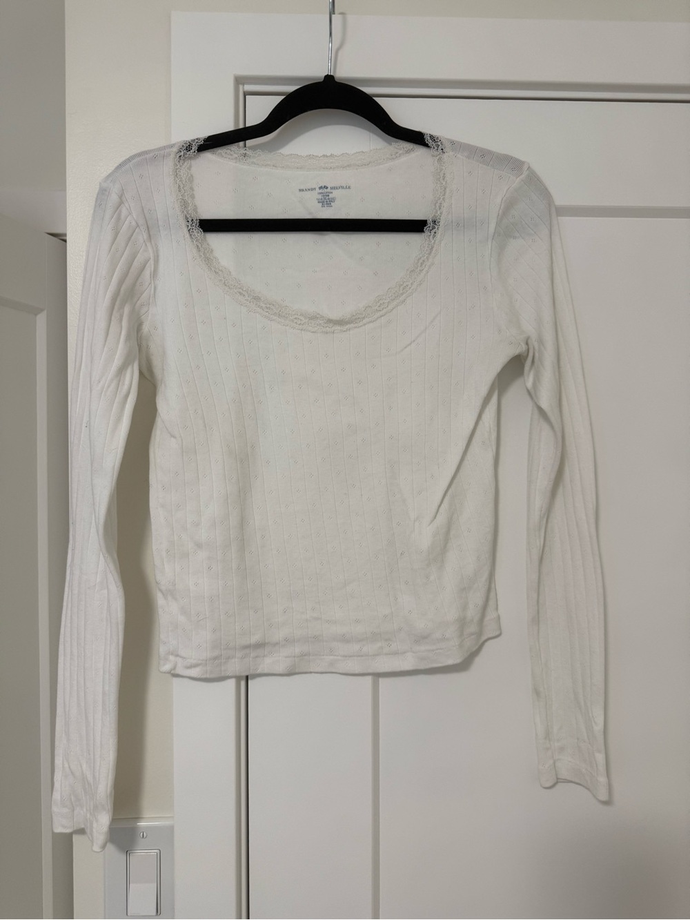 Brandy Melville White Long-Sleeve Lace-Trim Ribbed Top